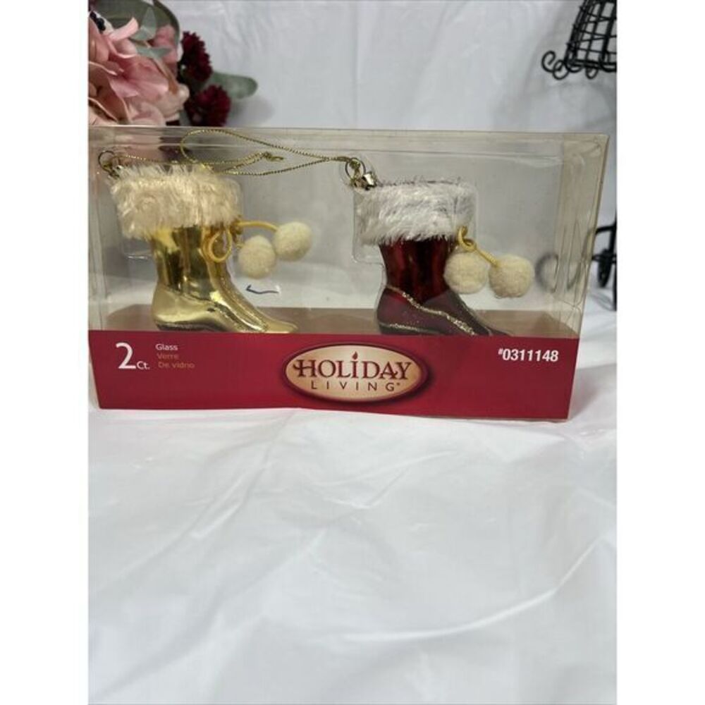 Holiday Living‎ Santa Glass Blown Ice Skates